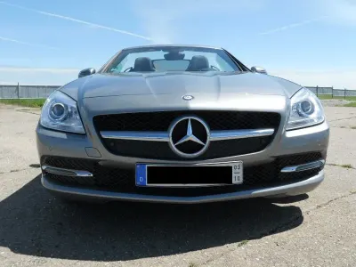 Second-hand Mercedes SLK200