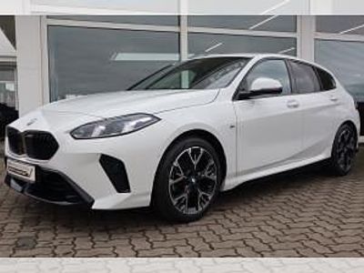 Gebraucht BMW 118 Shadowline 150 PS (110 kW) 2024 Alpinweiß uni Kleinwagen