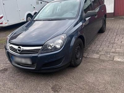 Gebraucht 2009 Opel Astra Kombi | 2.600 €