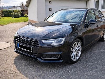 Gebraucht Audi A4 Ambiente 190 PS (139 kW) 2019 Schwarz Kombi