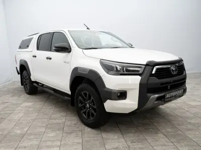 Gebraucht Toyota HiLux 204 PS (150 kW) 2021 Weiß Pickup
