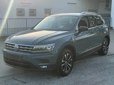 Gebraucht VW Tiguan IQ Drive 150 PS (110 kW) 2020 Blau SUV