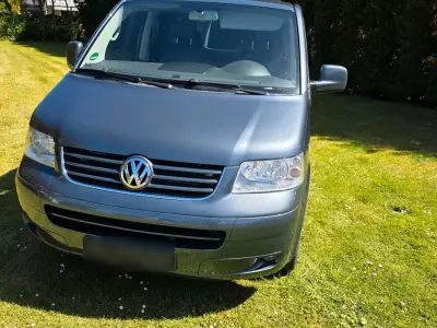 Gebraucht VW Multivan Highline 174 PS (127 kW) 2007 Andere farben Van / Kleinbus
