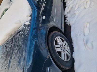 Grau Gebraucht 2002 VW Bora Kombi | 799 € (Superpreis)