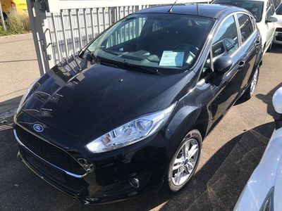 Usata Ford Fiesta SYNC Edition 101 CV (74 kW) 2016 Grigio Utilitaria