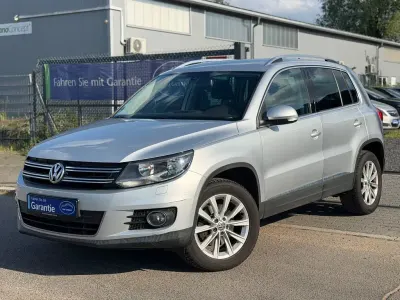 Gebraucht VW Tiguan Sportline 122 PS (89 kW) 2012 Silber SUV