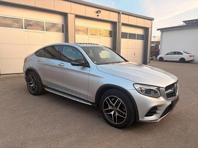 Gebraucht Mercedes GLC300 AMG line 245 PS (180 kW) 2017 Silber Coupé