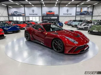 Second-hand Ferrari F12 741 CP (545 kW) 2018 Roșu Coupe