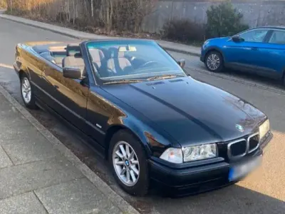 Gebraucht BMW 316 118 PS (86 kW) 1998 Schwarz Cabrio
