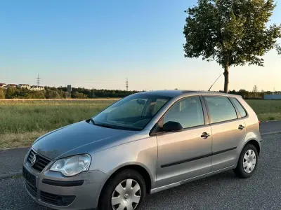 Gebraucht VW Polo 64 PS (47 kW) 2008 Grau Kleinwagen