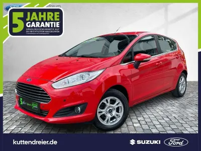 Gebraucht Ford Fiesta Titanium 101 PS (74 kW) 2017 Racerot Kleinwagen
