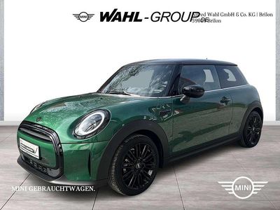 Gebraucht Mini Cooper Classic 136 PS (100 kW) 2024 Grün Kleinwagen