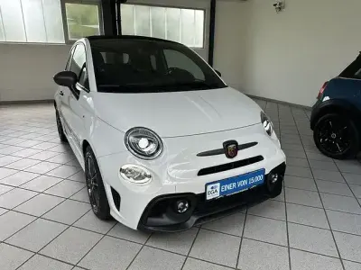 Gebraucht Abarth 595C 165 PS (121 kW) 2024 Weiß Cabrio