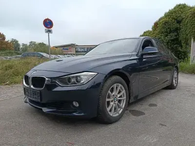 Używany BMW 320 Performance 184 KM (135 kW) 2012 Niebieski Sedan/Limuzyna