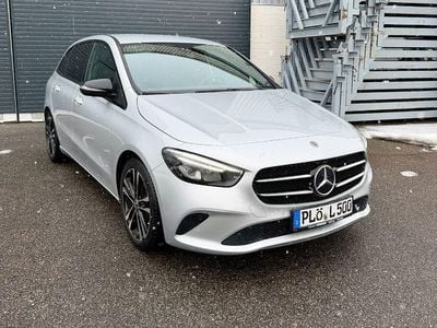 Gebraucht Mercedes B200 163 PS (119 kW) 2020 Silber Van / Kleinbus