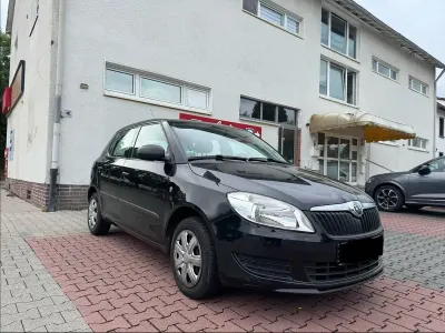 Gebraucht Skoda Fabia 60 PS (44 kW) 2010 Schwarz Kleinwagen