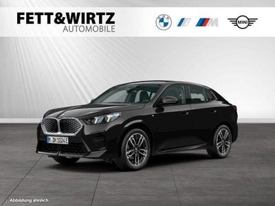 Gebraucht BMW iX2 M Sport 150 kW (204 PS) 2024 Black sapphire metallic SUV