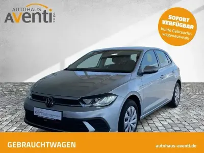 Używany VW Polo Life 95 KM (69 kW) 2023 Srebrny Hatchback