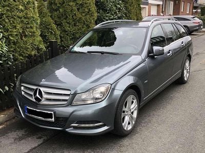 Gebraucht Mercedes 180 156 PS (114 kW) 2011 Limousine