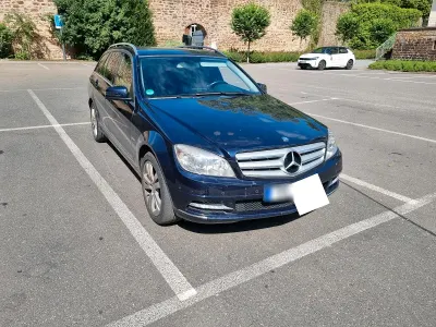 Gebraucht Mercedes C250 204 PS (150 kW) 2010 Blau Kombi