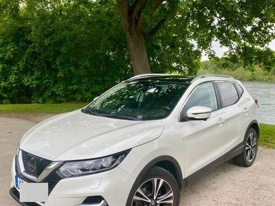 gebraucht Nissan Qashqai 1.2 DIG-T N-CONNECTA N-CONNECTA