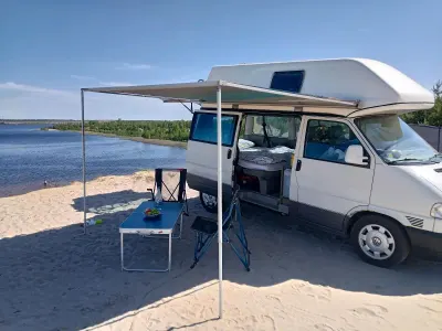 Gebraucht VW Multivan 90 PS (66 kW) 1996 Weiß Van / Kleinbus