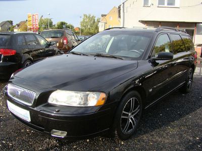 gebraucht Volvo V70 D5 Momentum AUTOMATIK+NAVI+T-LEDER+TÜV NEU++