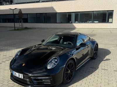 Porsche 911 Carrera