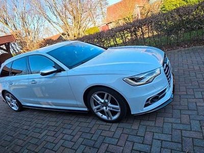 Second-hand Audi S6 Sport 420 CP (308 kW) 2014 Alb Break