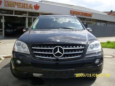 Usata Mercedes ML55 AMG 387 CV (284 kW) 2007 Nero SUV