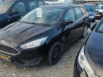 Usata Ford Focus 101 CV (74 kW) 2017 Nero Station wagon