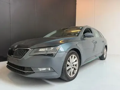 Gebraucht Skoda Superb Style 190 PS (139 kW) 2019 Grau Kombi