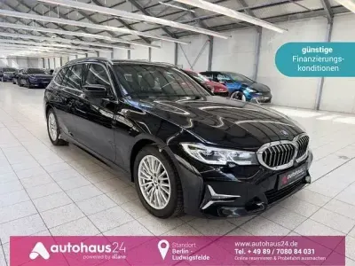 Gebraucht BMW 330 Luxury Line 258 PS (189 kW) 2021 Schwarz Kombi