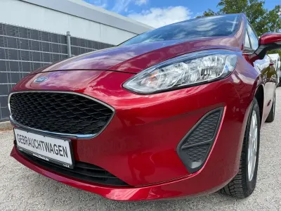 Gebraucht Ford Fiesta 101 PS (74 kW) 2019 Rot Kleinwagen