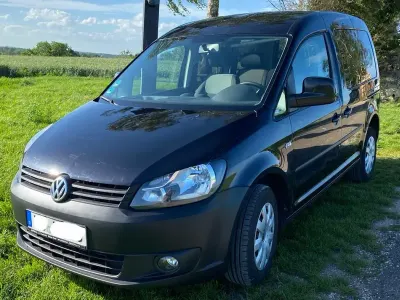 Gebraucht VW Caddy Comfortline 102 PS (75 kW) 2010 Schwarz Van / Kleinbus
