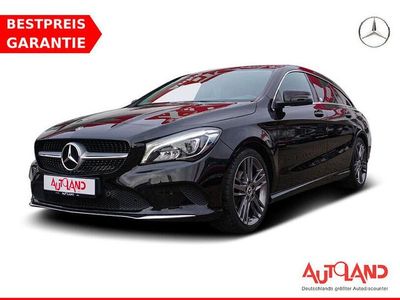 Gebraucht Mercedes CLA200 Shooting Brake 156 PS (114 kW) 2018 Kosmosschwarz met. (metallic) Kombi