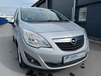 Silber Gebraucht 2012 Opel Meriva Van / Kleinbus | 5.490 € (Fairer Preis)
