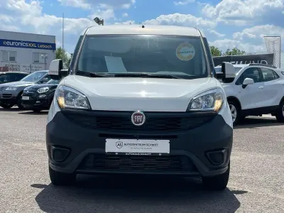 Gebraucht Fiat Doblò 95 PS (69 kW) 2019 Weiß Van / Kleinbus