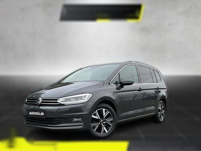 Farbe: Gebraucht 2022 VW Touran Highline Van / Kleinbus | 30.340 € (Etwas zu teuer)