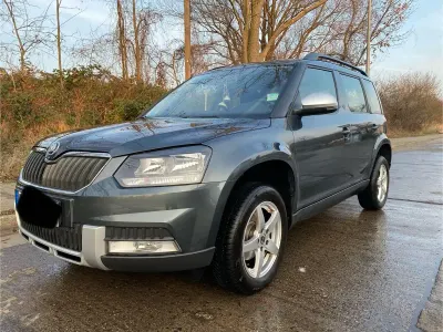 Gebraucht Skoda Yeti Active 110 PS (80 kW) 2015 Grau SUV