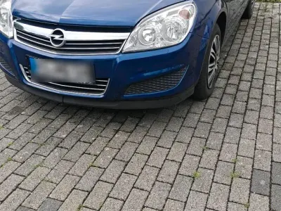 Gebraucht Opel Astra 90 PS (66 kW) 2008 Blau Kleinwagen
