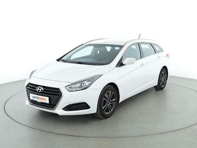 Weiß Gebraucht 2015 Hyundai i40 Classic Kombi | 9.440 € (Fairer Preis)