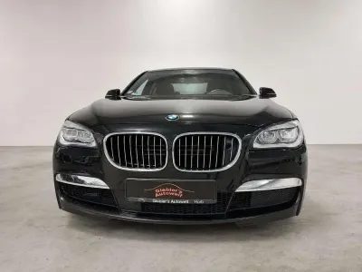 Gebraucht BMW 750 M Sport 449 PS (330 kW) 2012 Black sapphire metallic Limousine