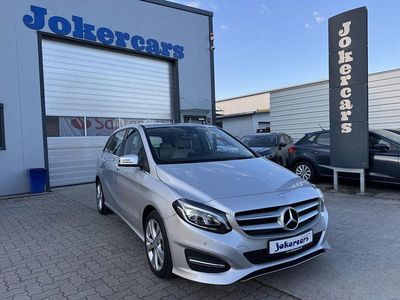 Gebraucht Mercedes B200 Urban 156 PS (114 kW) 2016 Polarsilber  metalliclack Van / Kleinbus