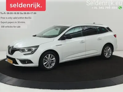 Gebraucht Renault Mégane LIMITED 131 PS (96 kW) 2018 Weiß Limousine