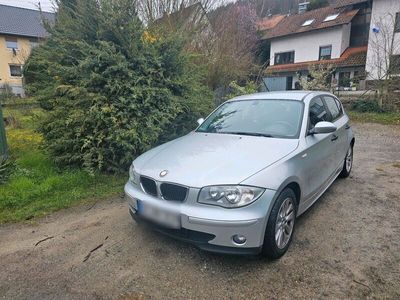 gebraucht BMW 116 Grau