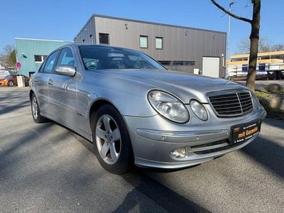 Gebraucht Mercedes E320 224 PS (164 kW) 2005 Silber Limousine