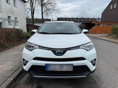Gebraucht Toyota RAV4 Hybrid Edition 197 PS (144 kW) 2017 Weiß SUV