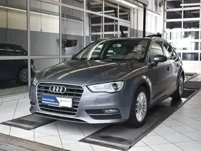 Gebraucht Audi A3 Ambiente 150 PS (110 kW) 2015 Monsungrau metallic Limousine
