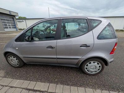Gebraucht Mercedes 170 129 PS (94 kW) 2000 Silber Kleinwagen